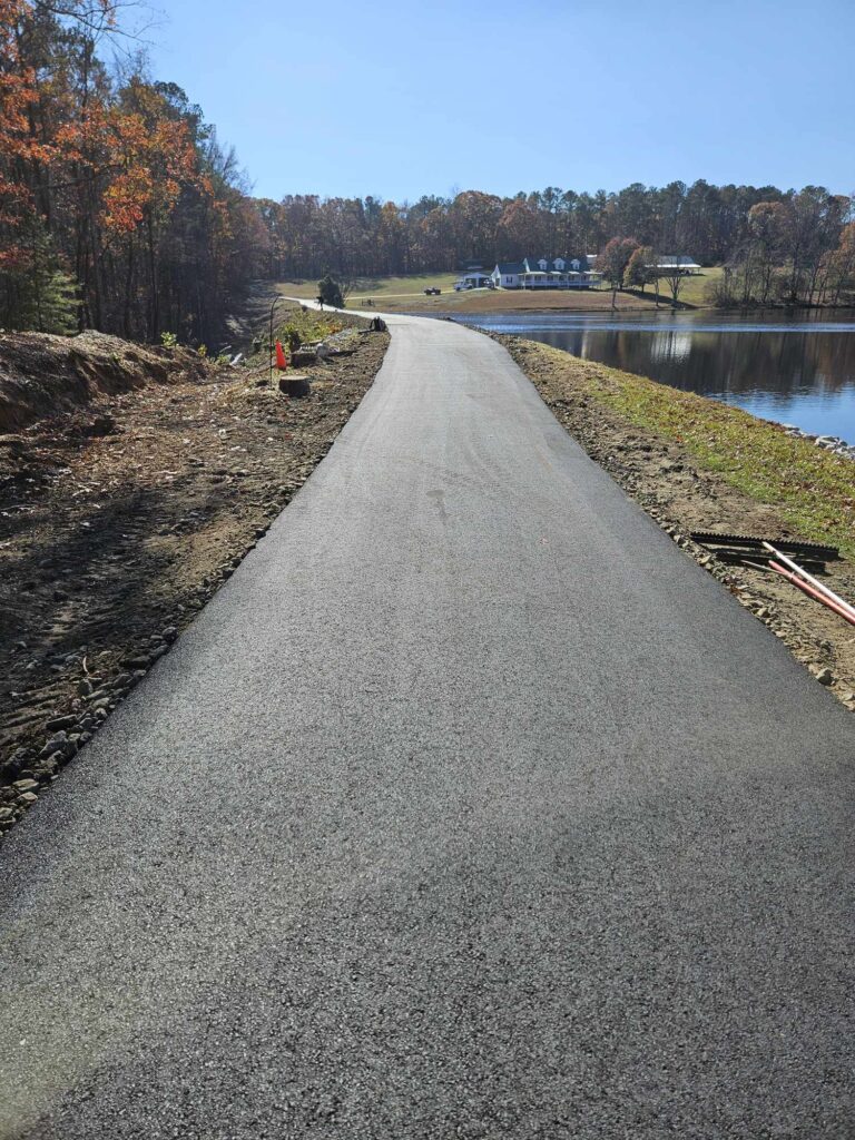 picture of a 1100 ft driveway by C & R Paving